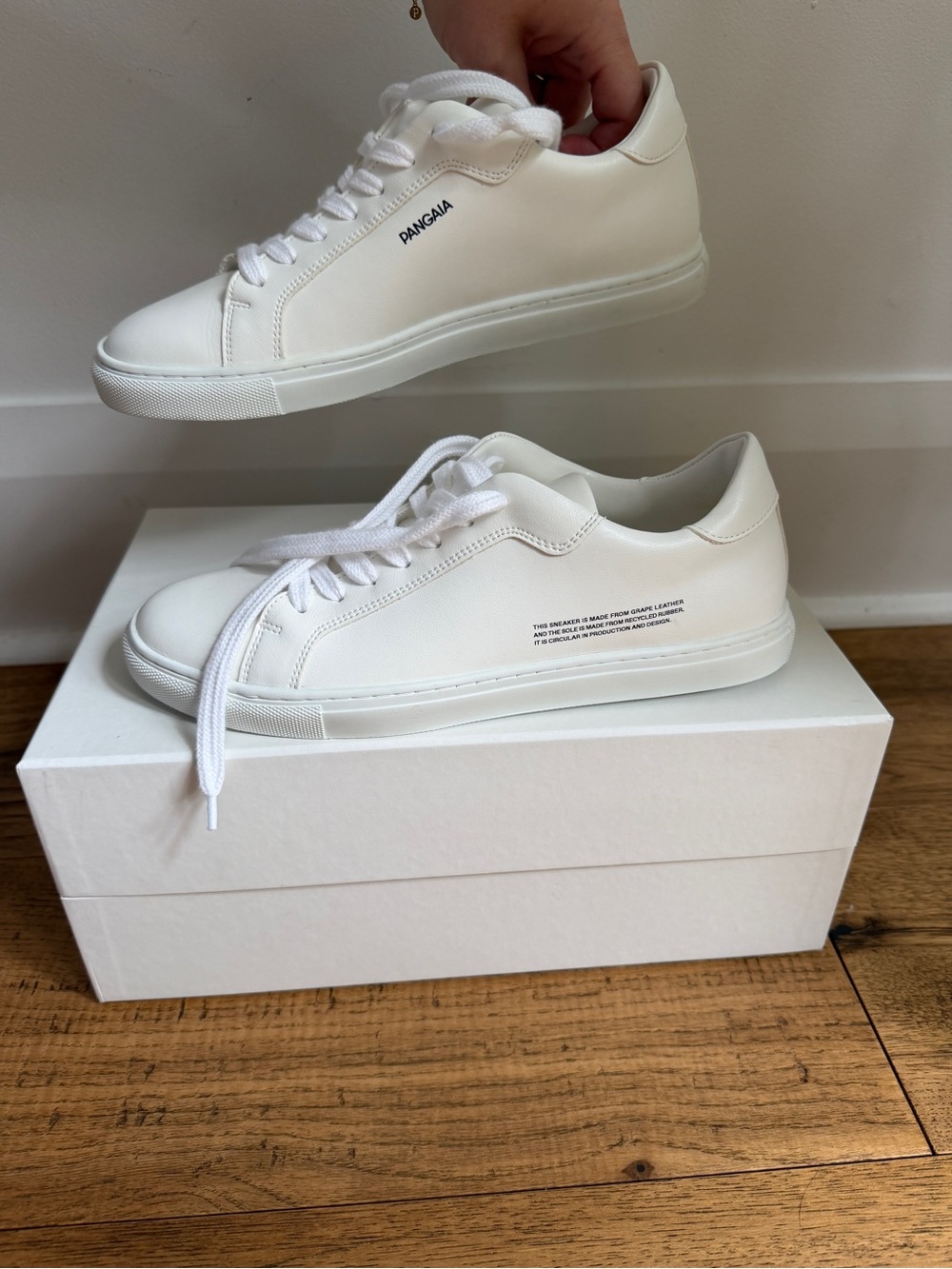 Minimalist White Sneaker - Pangaia sneakers